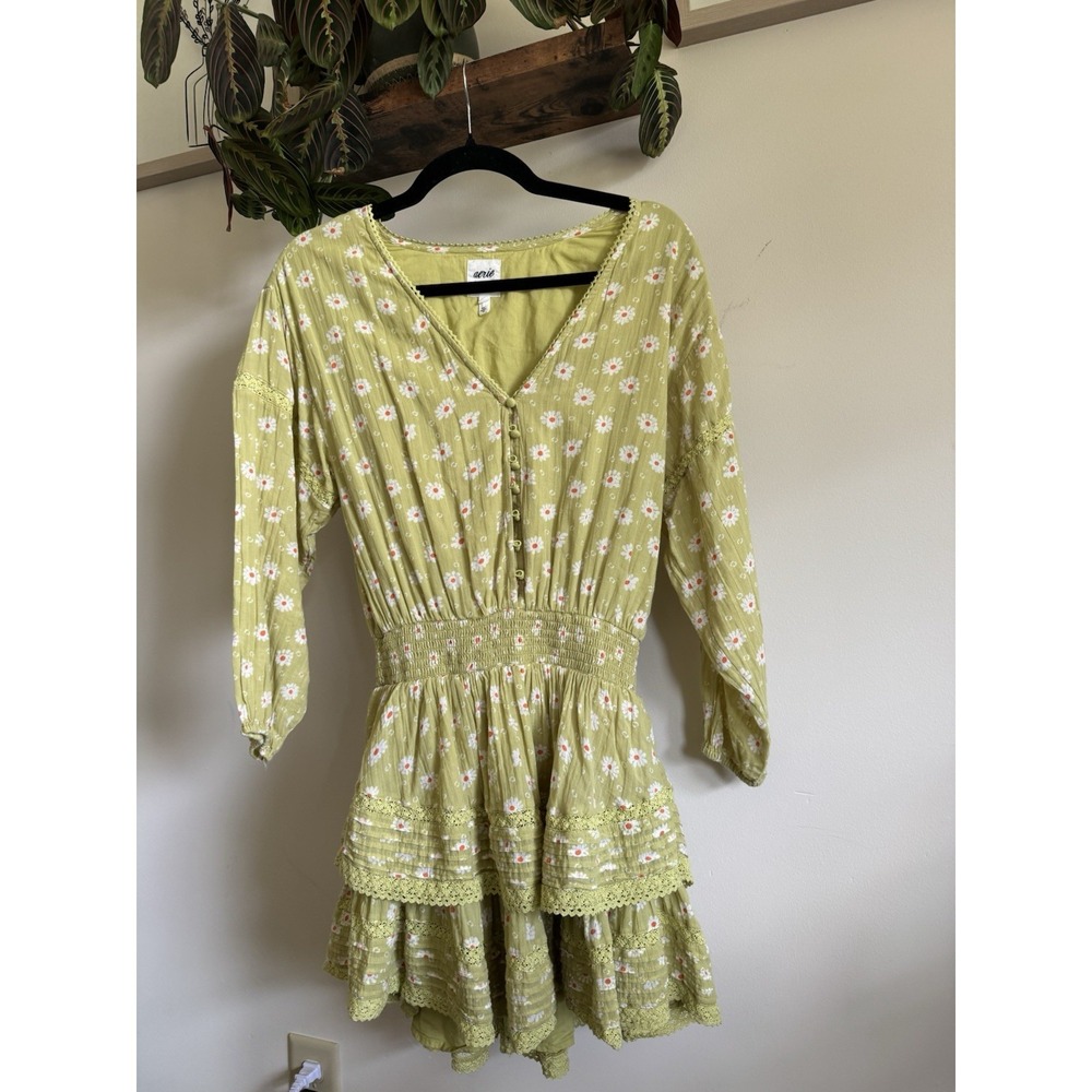 Aerie Rock 'N' Ruffle Green Daisy Floral Mini Dress Smocked Waist‎ Size XS Boho